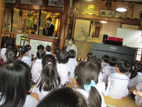 毎月礼拝がありました