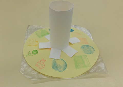 工作で、ポンポンカーリングを作ったよ