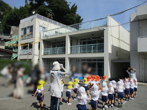 🎵うさぎさんのたいそうは〜