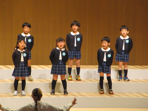 クラスごとに合唱をしました！