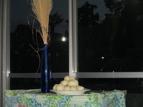 おつきさま、どうぞめしあがれ！