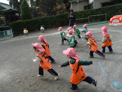 よ〜い　どん！