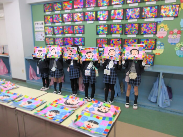 自分たちで作った作品を沢山展示しました！！(作品展)